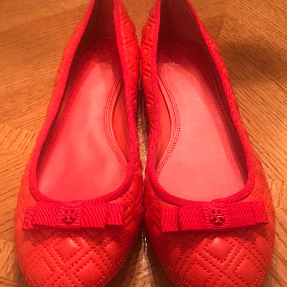 a Tory Burch Brand new without the box